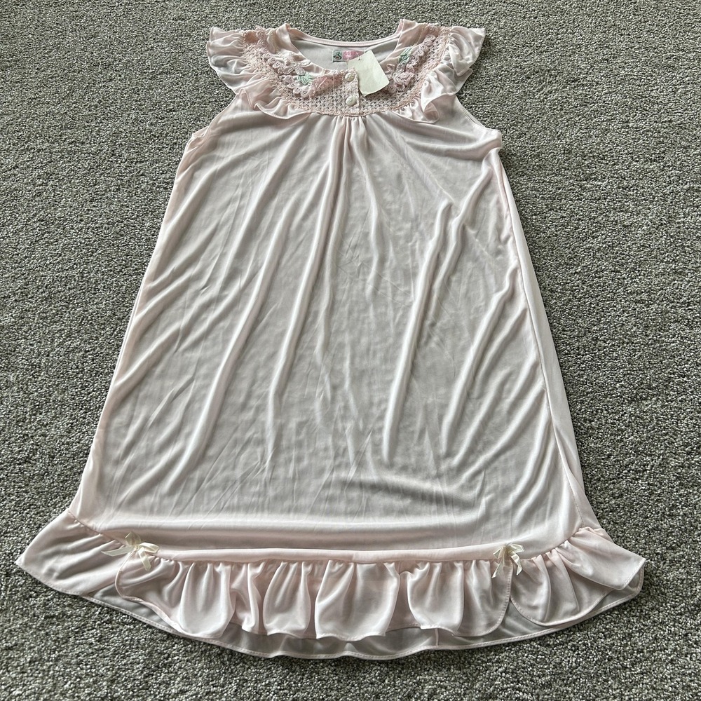 QiaoJiaRen Gown Womens 6 Pink Satin Floral Embroidered Ruffle Chemise Sleepwear